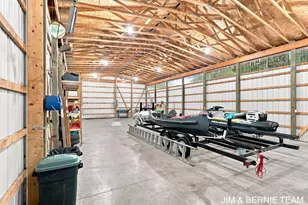 3235 Lakeview Dr, Allegan, MI 49010 - Photo 91