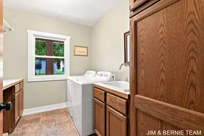3235 Lakeview Drive, Allegan, MI 49010 - Photo 41