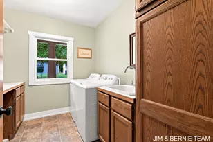 3235 Lakeview Dr, Allegan, MI 49010 - Photo 41