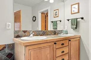 3235 Lakeview Dr, Allegan, MI 49010 - Photo 31