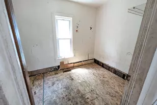 502 W Main St, Hartford, MI 49057 - Photo 9