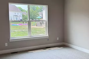 30821 Lower Ridge Dr, New Boston, MI 48164 - Photo 17
