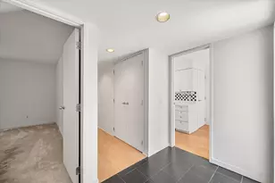 1019 Young Pl, Ann Arbor, MI 48105 - Photo 7