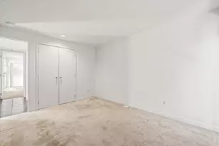 1019 Young Pl, Ann Arbor, MI 48105 - Photo 11