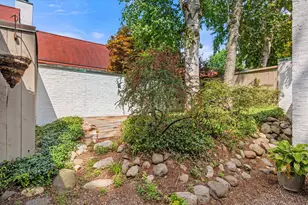 1019 Young Pl, Ann Arbor, MI 48105 - Photo 25