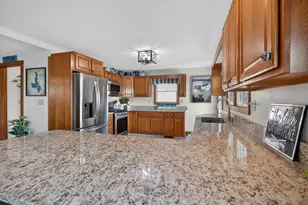 2733 Round Lake Hwy, Manitou Beach, MI 49253 - Photo 23