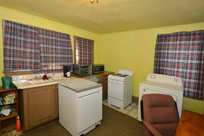 212 N Brown Street, Paw Paw, MI 49079 - Photo 7