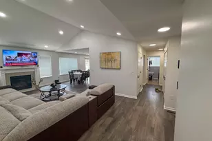 38619 Watson Cir, Westland, MI 48186 - Photo 9