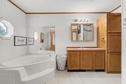 715 N Washington Street, Tekonsha, MI 49092 - Photo 15