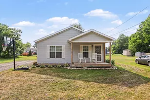 715 N Washington St, Tekonsha, MI 49092 - Photo 1