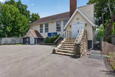 1805 E Ganson Street, Jackson, MI 49202 - Photo 1