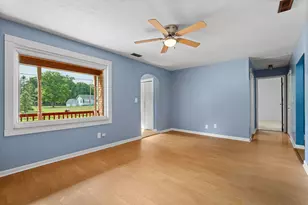 20061 Wilmot Rd, Belleville, MI 48111 - Photo 7