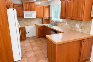14983 Coleman Ave, Grand Haven, MI 49417 - Photo 9