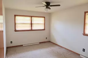 11000 Morton Taylor Rd, Belleville, MI 48111 - Photo 25