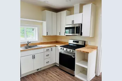 260 Fremont Street, Manistee, MI 49660 - Photo 11