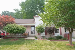 26177 Kinyon St, Taylor, MI 48180 - Photo 5
