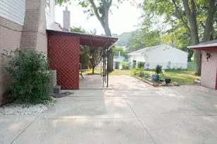 26177 Kinyon St, Taylor, MI 48180 - Photo 27