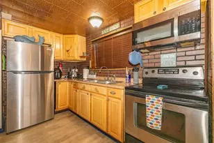 2555 Melvin Rd, Pinckney, MI 48169 - Photo 5