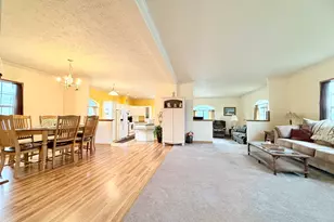 1891 Magnolia St, Newport, MI 48166 - Photo 9