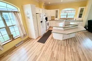 1891 Magnolia St, Newport, MI 48166 - Photo 11