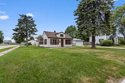 20875 Elroy Avenue, Warren, MI 48089 - Photo 1