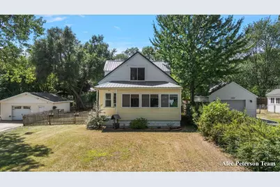 1473 Center Street, Muskegon, MI 49442 - Photo 1