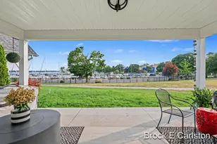 944 Boardwalk Cv Dr, Muskegon, MI 49441 - Photo 41