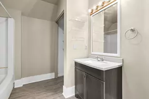1318 Oak St, Kalamazoo, MI 49008 - Photo 17