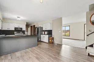 11400 Tefft Ave NE, Rockford, MI 49341 - Photo 9