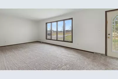 11400 Tefft Avenue NE, Rockford, MI 49341 - Photo 5