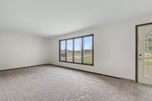 11400 Tefft Ave NE, Rockford, MI 49341 - Photo 5