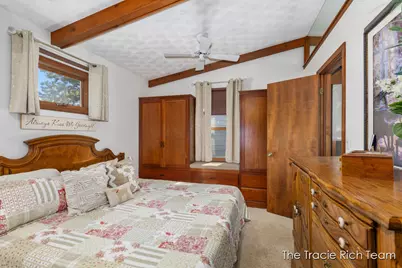 7640 9 Mile Road NE, Rockford, MI 49341 - Photo 15