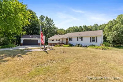 7640 9 Mile Road NE, Rockford, MI 49341 - Photo 3