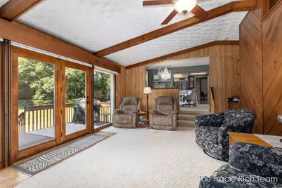 7640 9 Mile Road NE, Rockford, MI 49341 - Photo 9