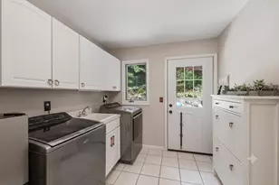 6430 Breckenridge Dr, Kalamazoo, MI 49009 - Photo 13
