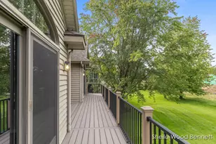 7023 Camelback Dr NE, Rockford, MI 49341 - Photo 41
