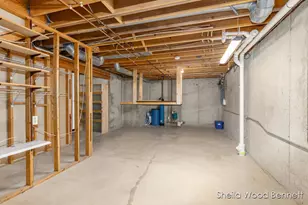 7023 Camelback Dr NE, Rockford, MI 49341 - Photo 41