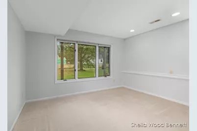 7023 Camelback Drive NE, Rockford, MI 49341 - Photo 35