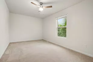 352 Laurel Wood St, Kalamazoo, MI 49009 - Photo 9