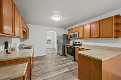 352 Laurel Wood Street, Kalamazoo, MI 49009 - Photo 5