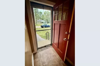 363 Searles Avenue, Benton Harbor, MI 49022 - Photo 3