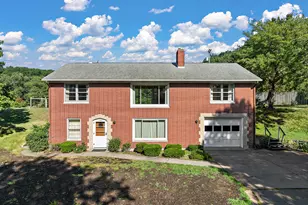17443 Hayes St, Grand Haven, MI 49417 - Photo 1