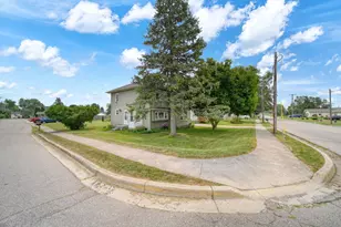 109 Wells St, Britton, MI 49229 - Photo 35