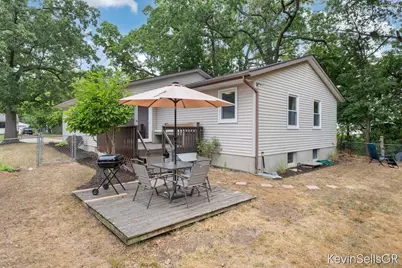 1504 40th Street SW, Wyoming, MI 49509 - Photo 21