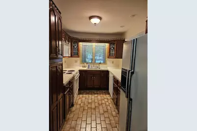 689 Oakway Drive #24, Muskegon, MI 49441 - Photo 5