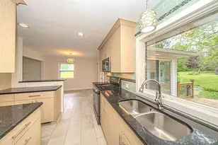 1516 Arborview Blvd, Ann Arbor, MI 48103 - Photo 17