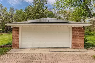 1516 Arborview Blvd, Ann Arbor, MI 48103 - Photo 3