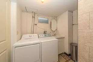 1516 Arborview Blvd, Ann Arbor, MI 48103 - Photo 39