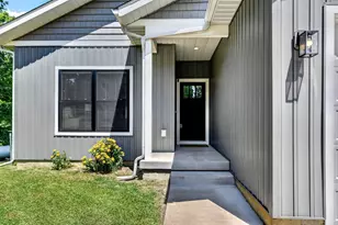 8830 Cory Dr, Delton, MI 49046 - Photo 11