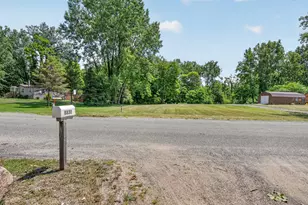 8830 Cory Dr, Delton, MI 49046 - Photo 73